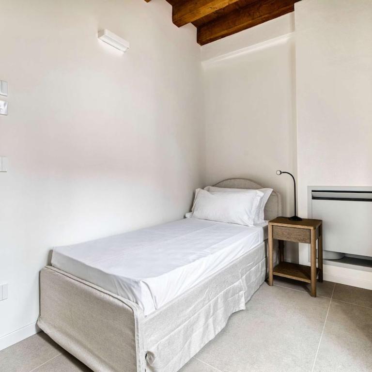 Luxury 5BR Retreat near Navigli - Apartment - 46