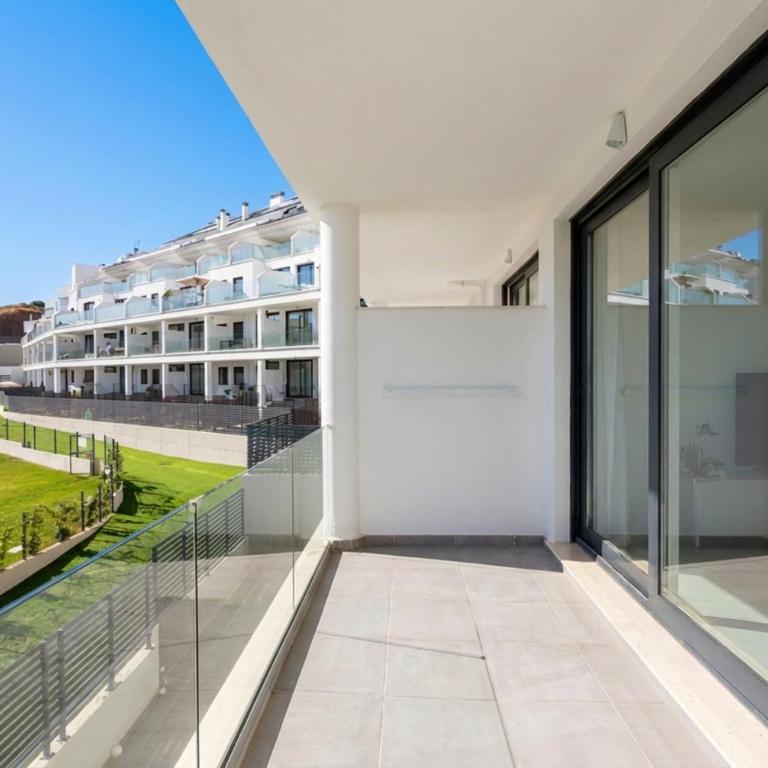 Sunset Med Hills 2BR Fuengirola - Apartamento de 2 dormitorios con balcón - 6