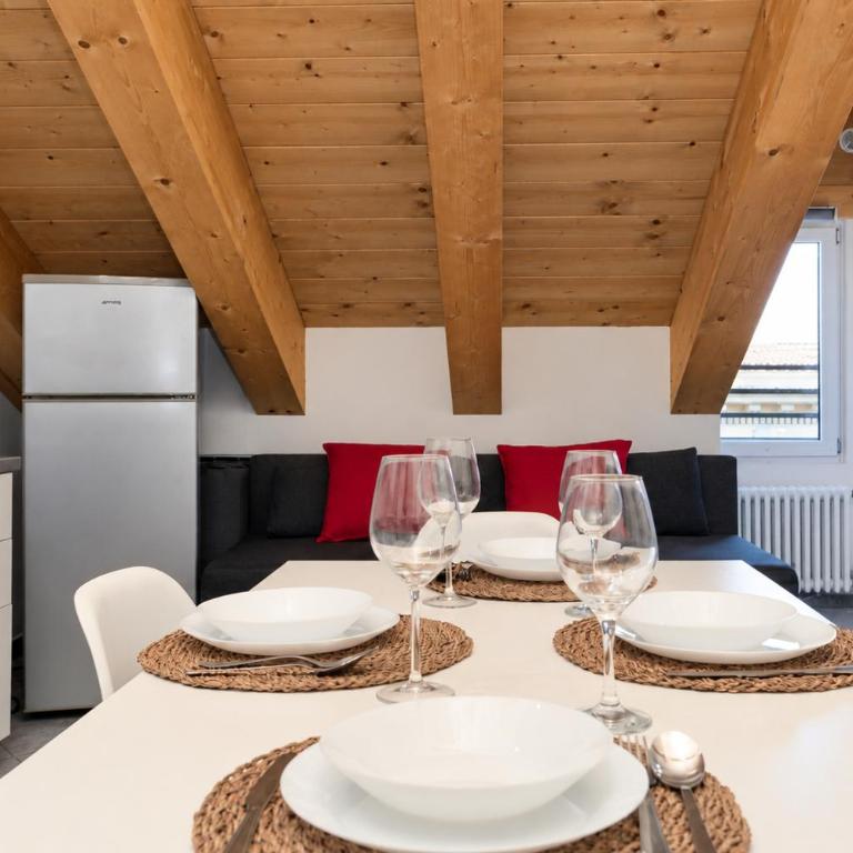 Thiago Home-Elegant Mansarda Santa Giulia Square - Apartamento de 1 dormitorio - 11