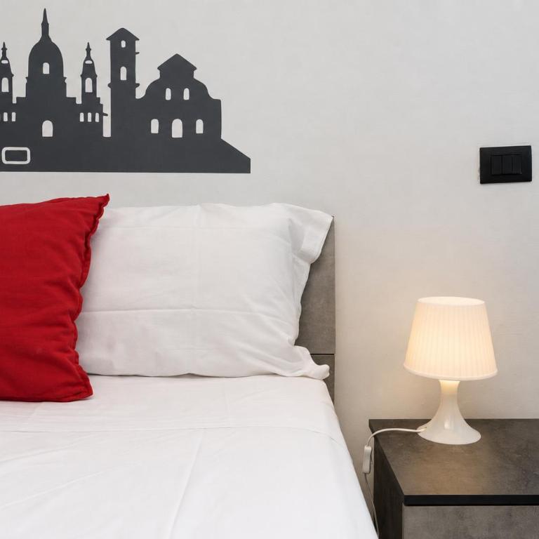 Thiago Home-Elegant Mansarda Santa Giulia Square - Apartamento de 1 dormitorio - 36