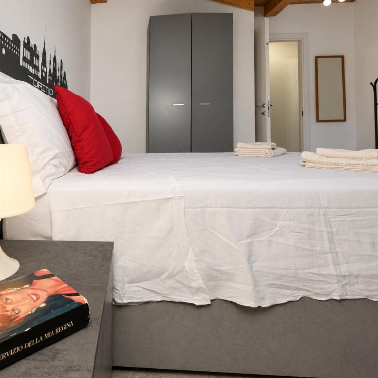 Thiago Home-Elegant Mansarda Santa Giulia Square - Apartamento de 1 dormitorio - 37