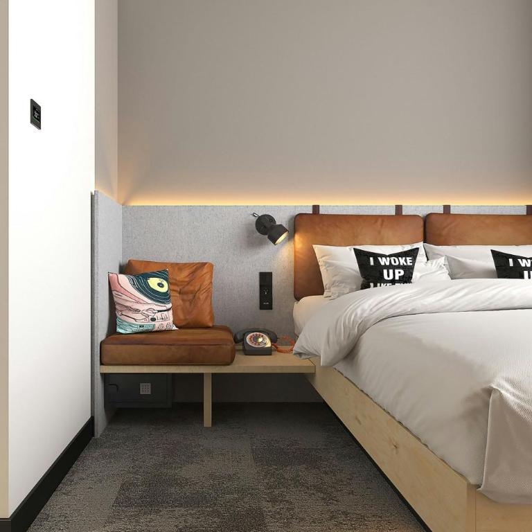 Moxy Belgrade Skadarlija - Dancing Queen Queen Room - 1