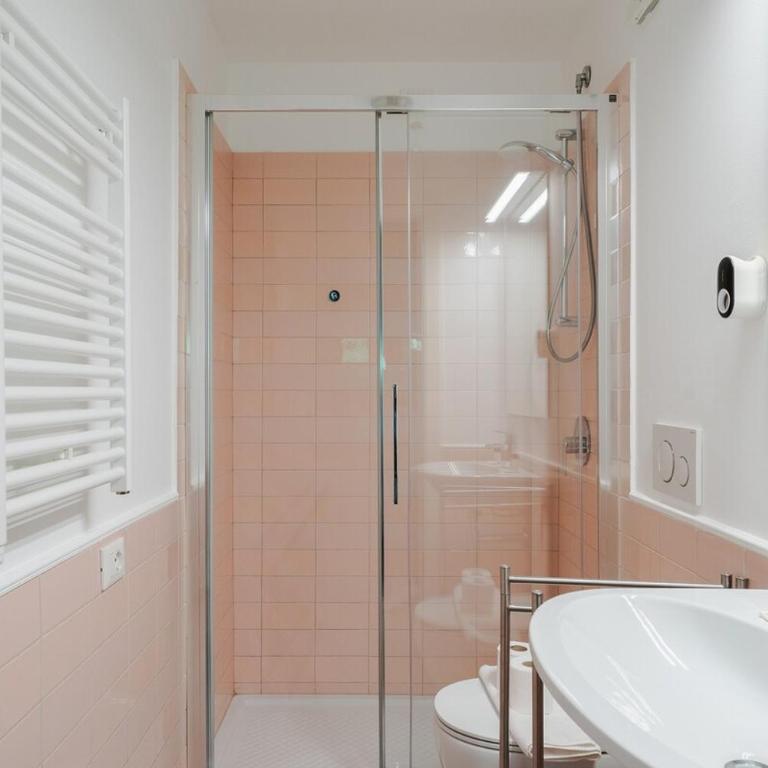 Designer Loft with Private SPA and Terrace - Apartment - 13