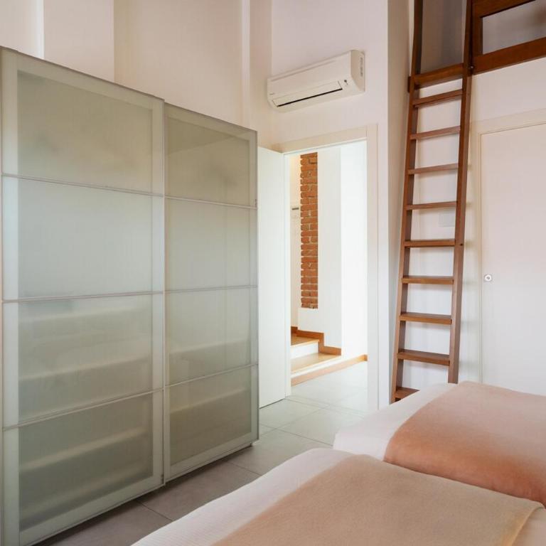 Designer Loft with Private SPA and Terrace - Apartment - 26