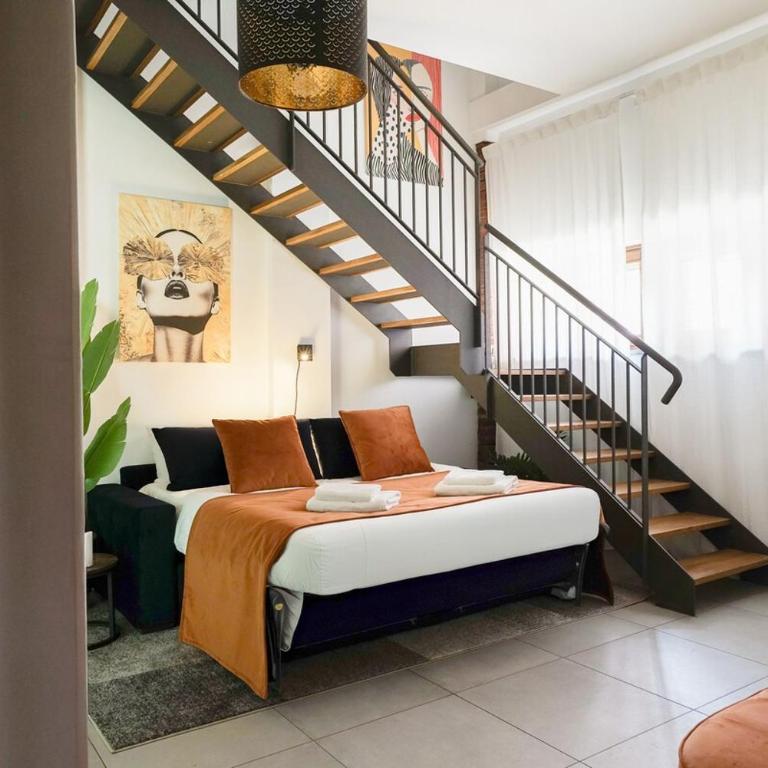 Designer Loft with Private SPA and Terrace - Apartment - 33
