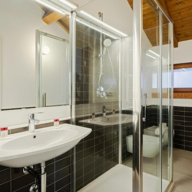 Designer Loft with Private SPA and Terrace - Apartment - 50