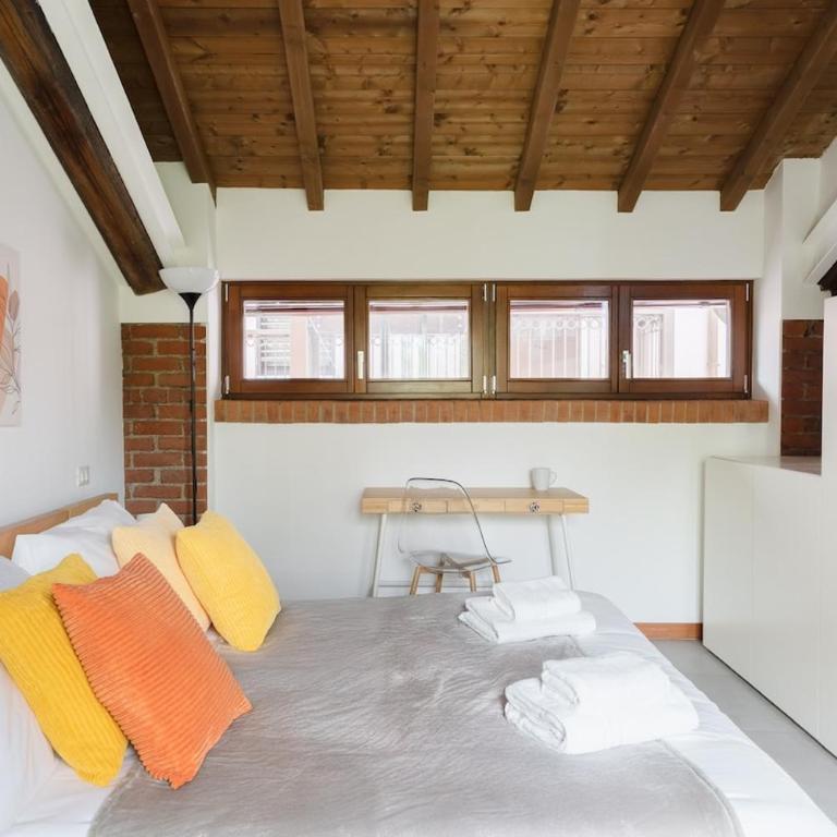 Designer Loft with Private SPA and Terrace - Apartment - 61