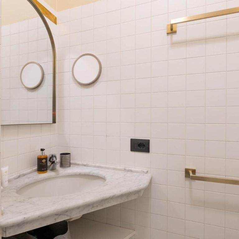 3 Bedroom Apartment with Terrace - Apartment - 3