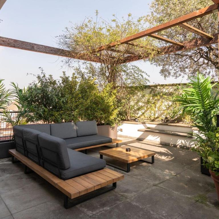 3 Bedroom Apartment with Terrace - Apartment - 23