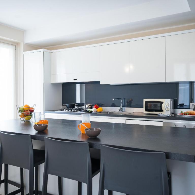 Villa Donagh- Home with pool sleeps 12 by Italian Apartments - Casa Vacanze - 82