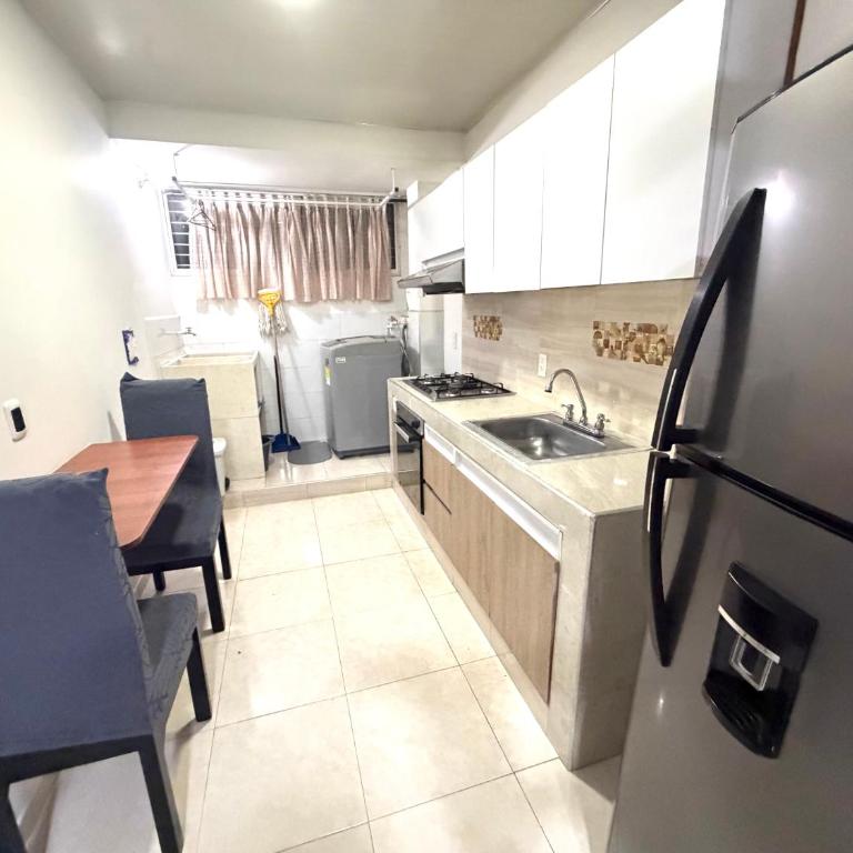 Bonito, ubicacion residencial - Apartamento amoblado - Apartamento de 3 dormitorios - 11