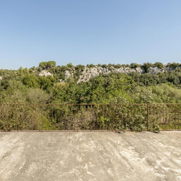Villa Manghisi immersa nel verde - Villa con Vista Giardino - 31
