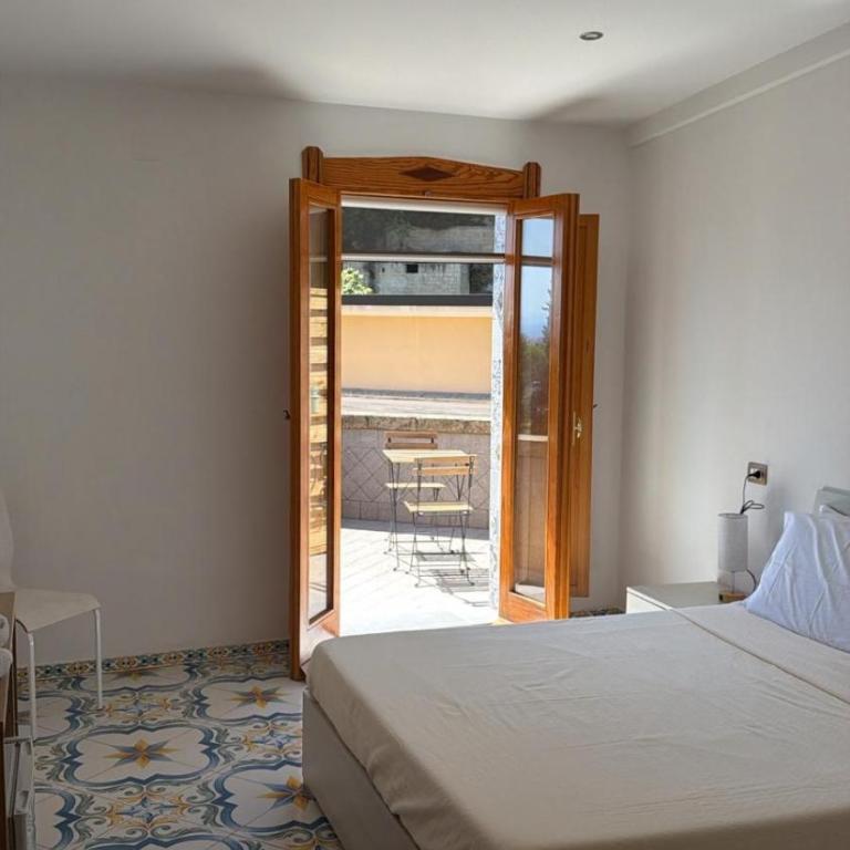 The View - Guest House Capodimonte - Doppelzimmer mit eigenem Bad - 25