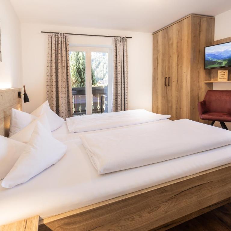 Der Malerwinkl - Alpenhotel - Doppelzimmer mit Balkon - 6