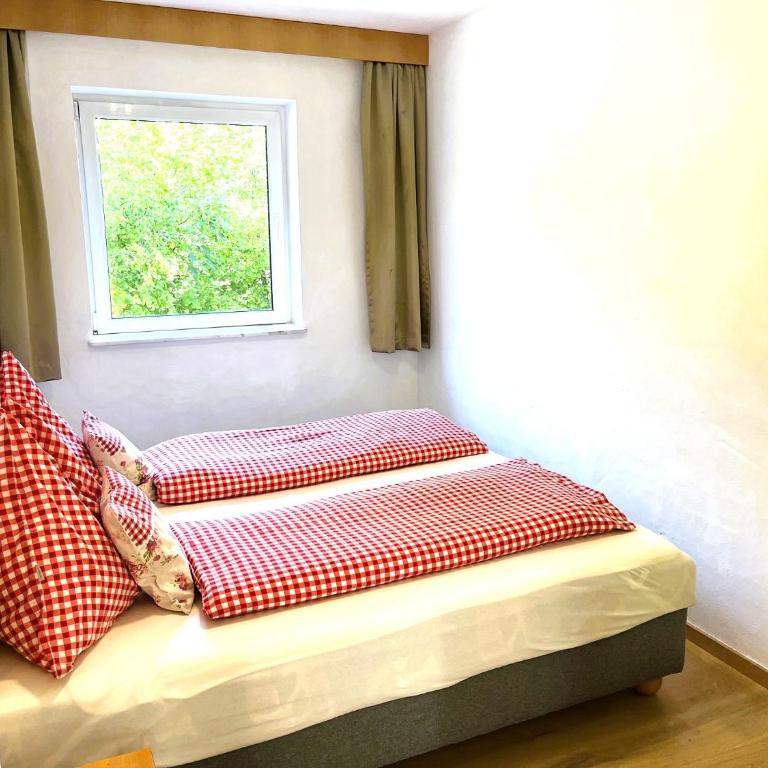 Apartments Scheffau - Apartment mit 2 Schlafzimmern und Terrasse - 7