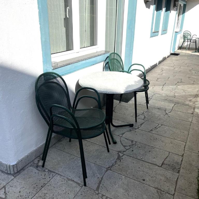 Apartments Scheffau - Apartment mit 2 Schlafzimmern und Terrasse - 9