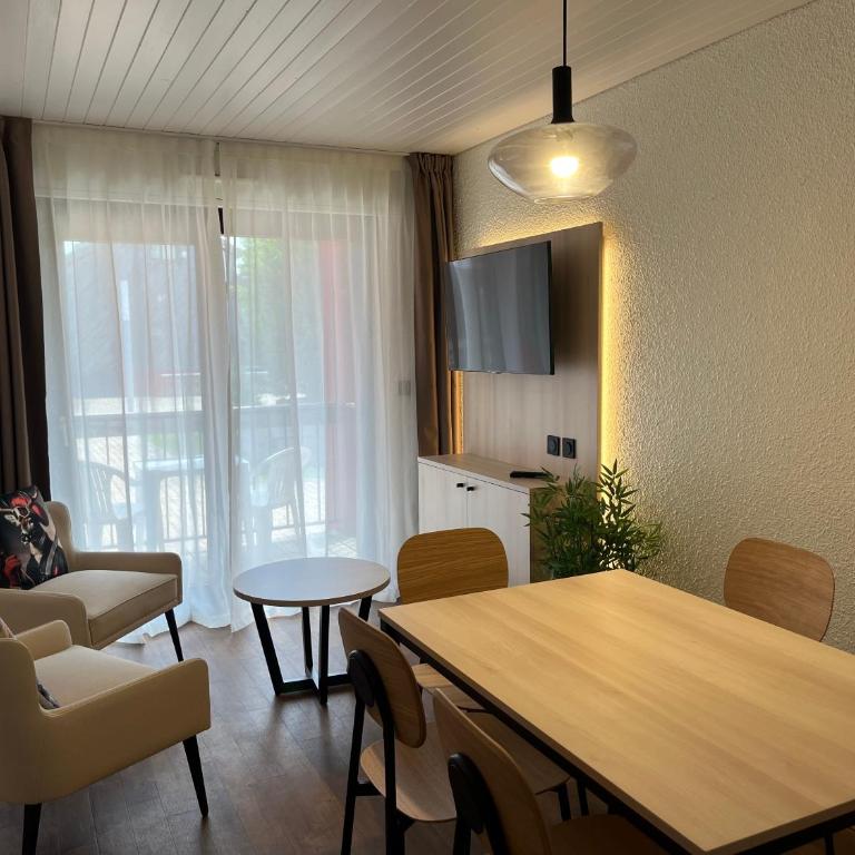 Village Club Les Tavaillons - Studio with Balcony - 3