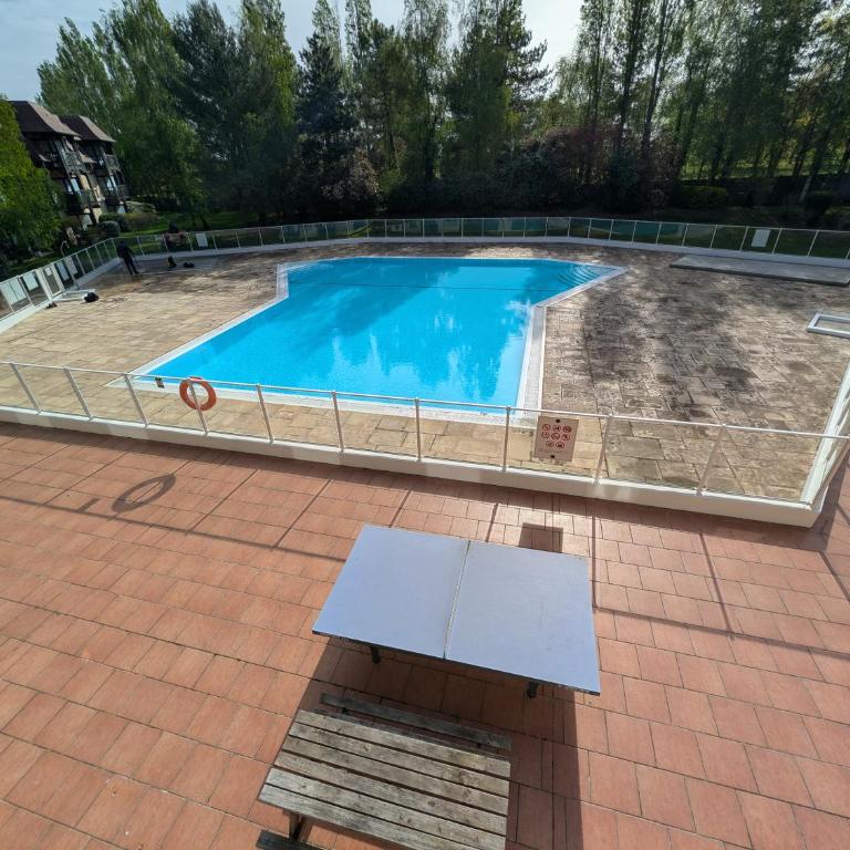 Zarkava - Appartement Vue Golf avec Piscine - Appartement 1 Chambre avec Balcon - 8
