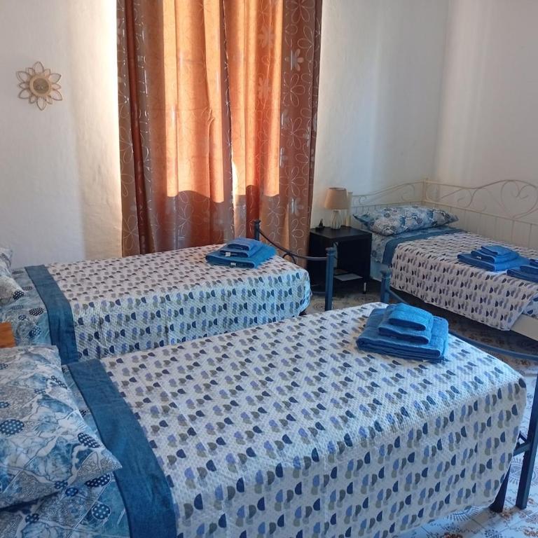 Harmony House 4-bed apartment with private parking - Apartment mit 1 Schlafzimmer - 2