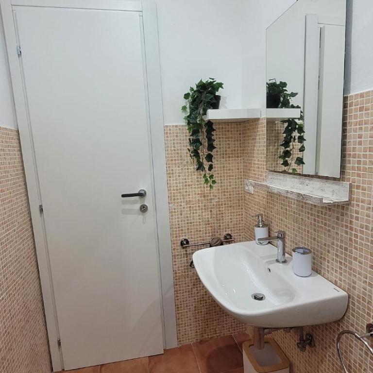 Harmony House 4-bed apartment with private parking - Apartment mit 1 Schlafzimmer - 26