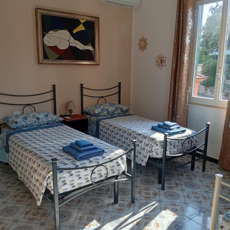 Harmony House 4-bed apartment with private parking - Apartment mit 1 Schlafzimmer - 33