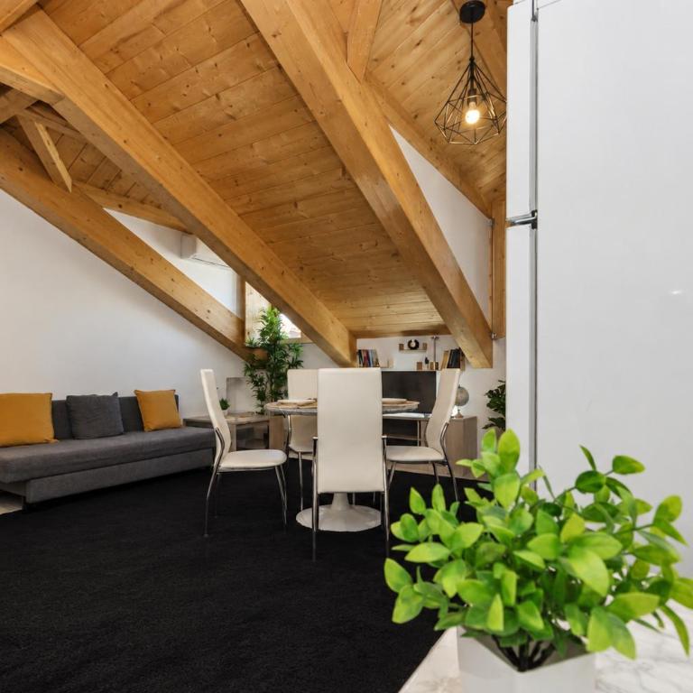 Coco Home-Chic Mansarda In the Heart of Turin - Appartamento con 1 Camera da Letto - 19