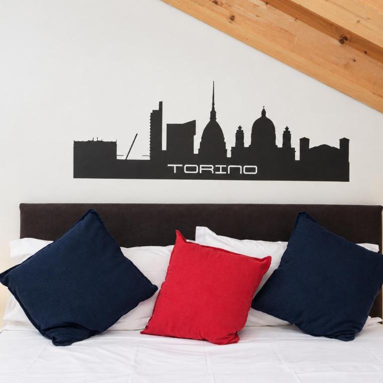 Coco Home-Chic Mansarda In the Heart of Turin - Appartamento con 1 Camera da Letto - 4