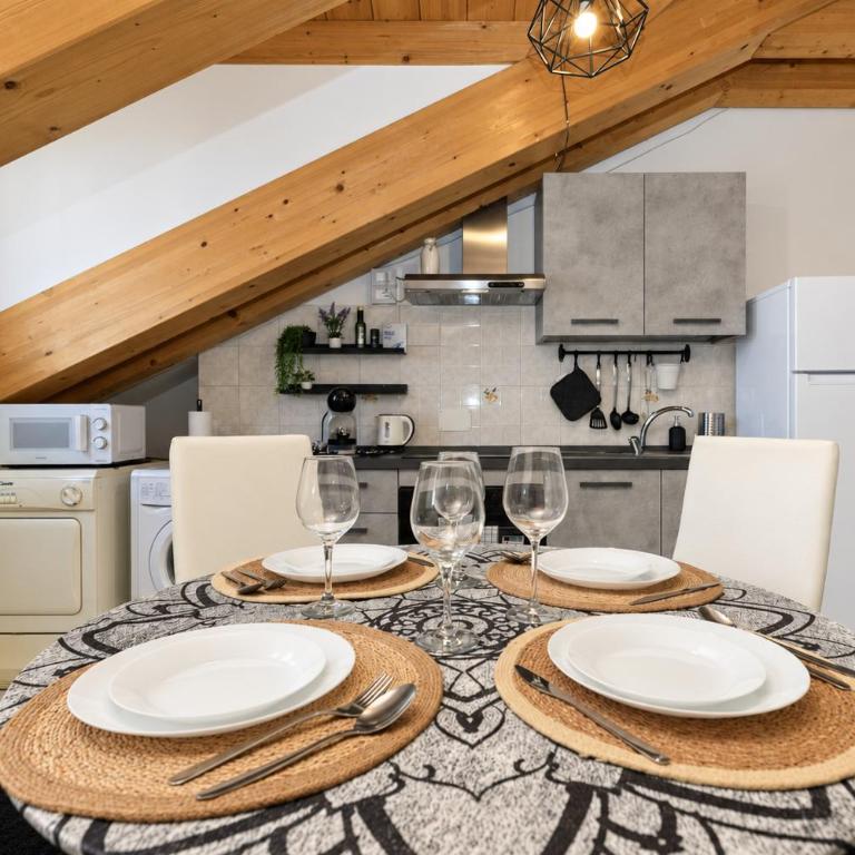 Coco Home-Chic Mansarda In the Heart of Turin - Appartamento con 1 Camera da Letto - 41