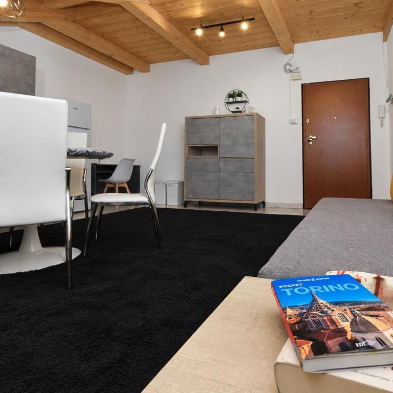 Coco Home-Chic Mansarda In the Heart of Turin - Appartamento con 1 Camera da Letto - 28