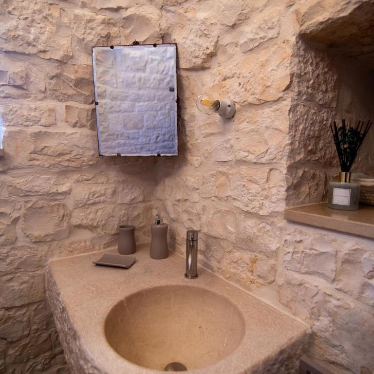 Trullo Sippuddo - Casa Vacanze con 4 Camere da Letto - 15