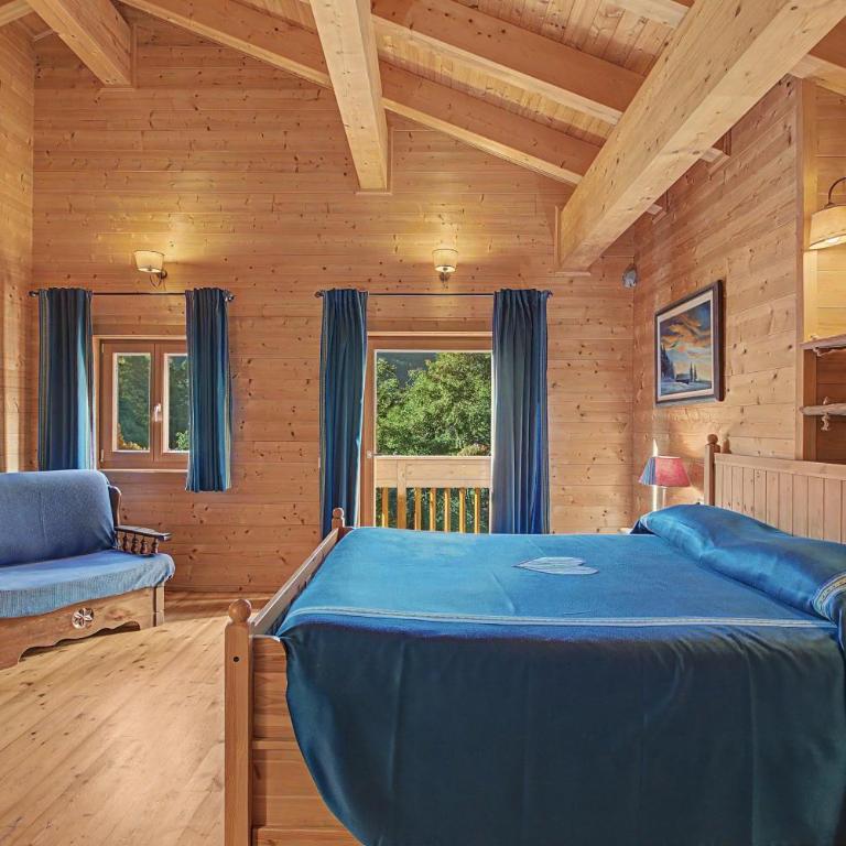 Chalet de La Poya - Camera Tripla con Doccia - 1