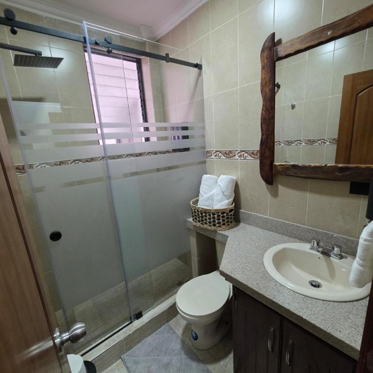 Casa Yanuncay Rustic house with parking in Cuenca - Three-Bedroom Apartment - 21