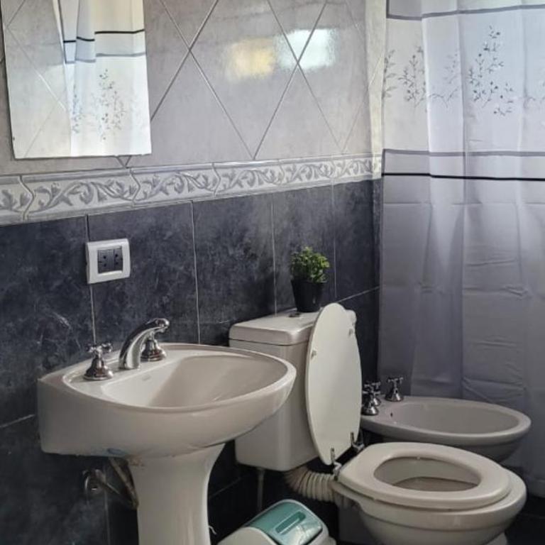 Amplio departamento para 2 personas - One-Bedroom Apartment - 5