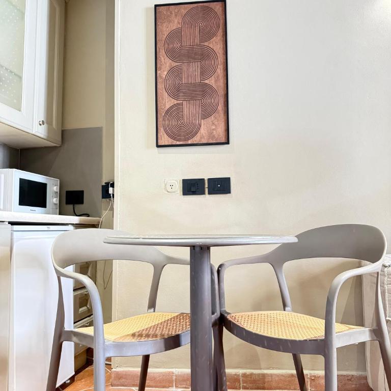 San Barnaba on the Canal - One-Bedroom Apartment - 16