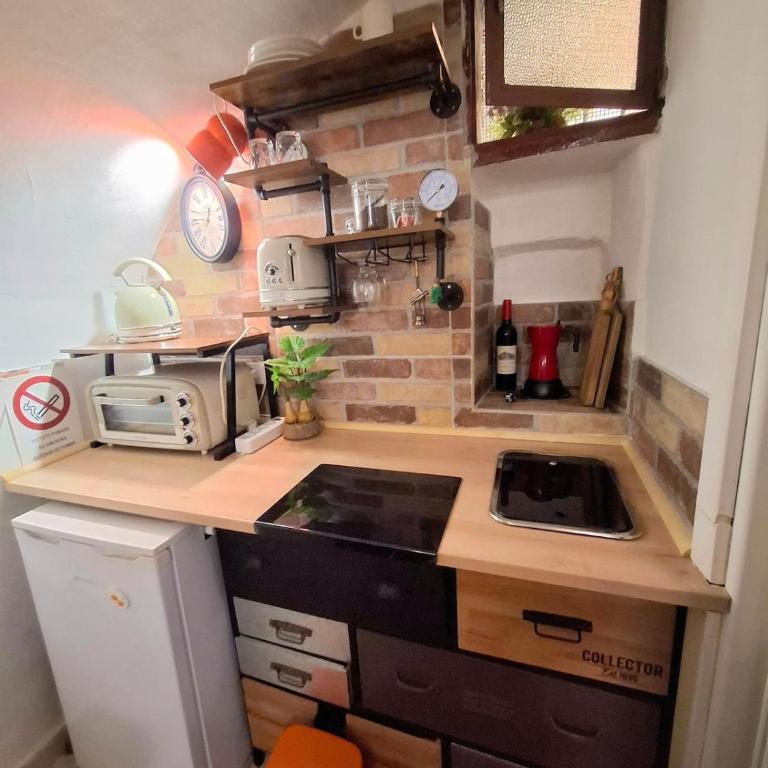 Tiny studio, rustic style, historic center - Appartamento con 1 Camera da Letto - 35