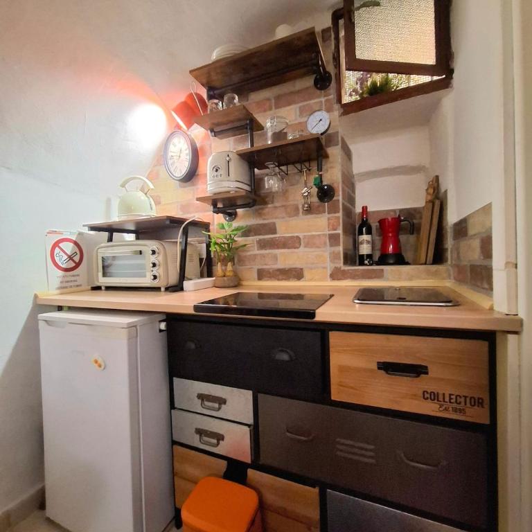 Tiny studio, rustic style, historic center - Appartamento con 1 Camera da Letto - 29