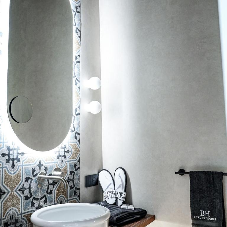 Baggio Hotels - Naples Center - Deluxe Dreibettzimmer - 3