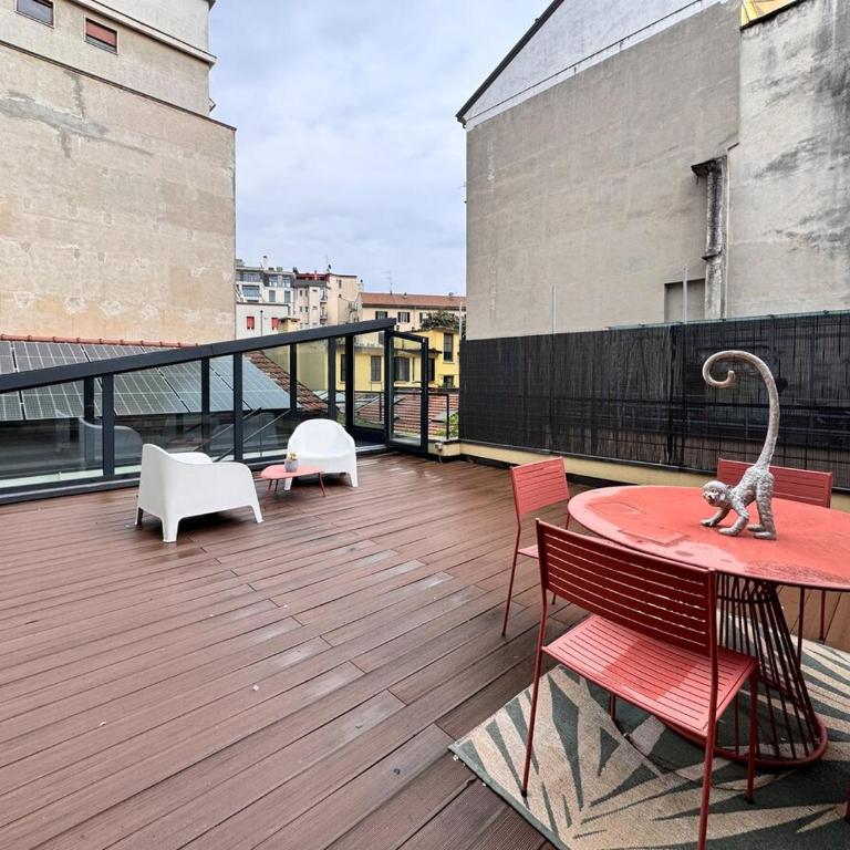 Luxury Design Loft - Two-Bedroom Apartment - 3