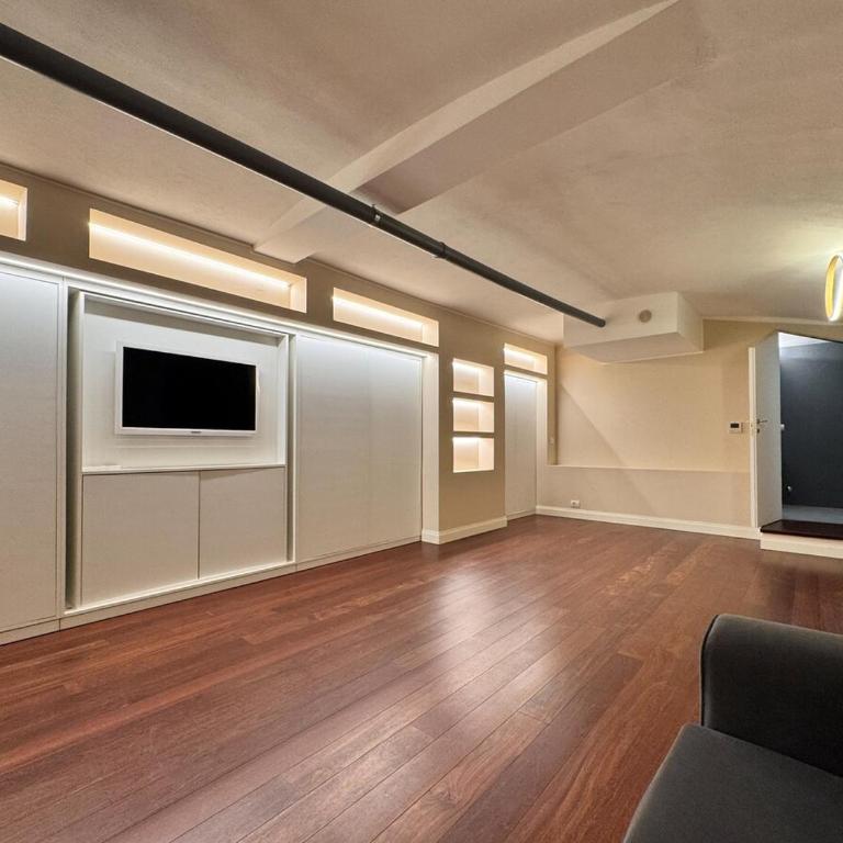 Luxury Design Loft - Two-Bedroom Apartment - 23