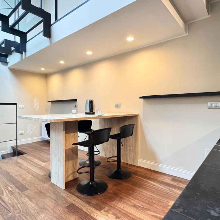 Luxury Design Loft - Two-Bedroom Apartment - 33