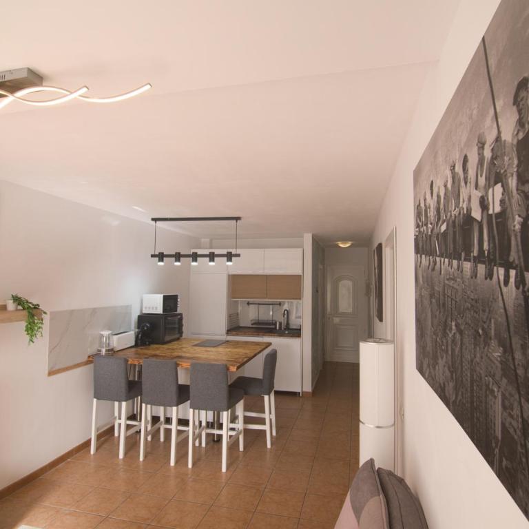 Vista de Torre - Apartamento de 1 dormitorio - 1