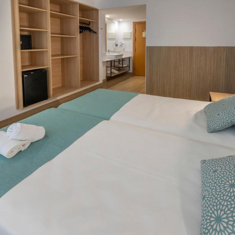 4R Salou Park Resort II - Chambre Double Standard (2 Adultes) - 2