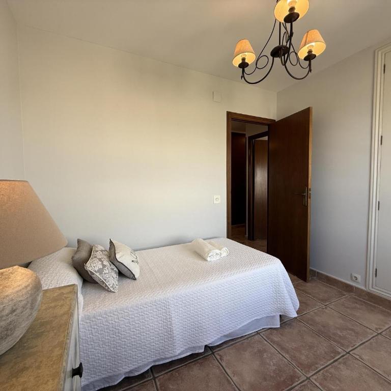 El Balcón del Mediterráneo con 3 dormitorios y piscina by Turihome - Appartamento - 24