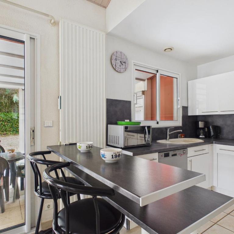 Maison 7 pers proche plage, jardin & véranda - Maison de Vacances - 10
