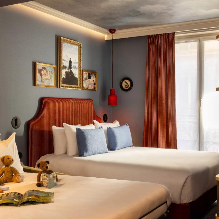 Grand Hôtel De Turin - Chambre Familiale - 1