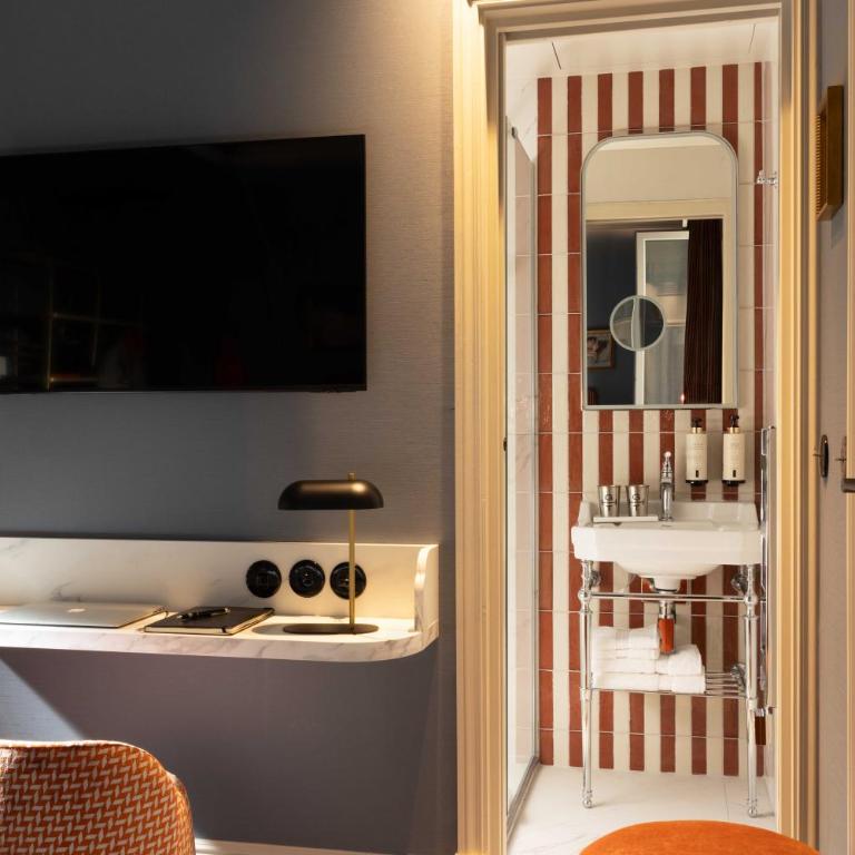 Grand Hôtel De Turin - Chambre Deluxe - 6