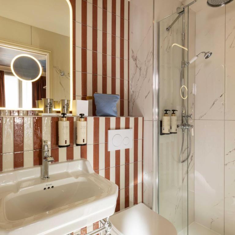 Grand Hôtel De Turin - Chambre Double - 7