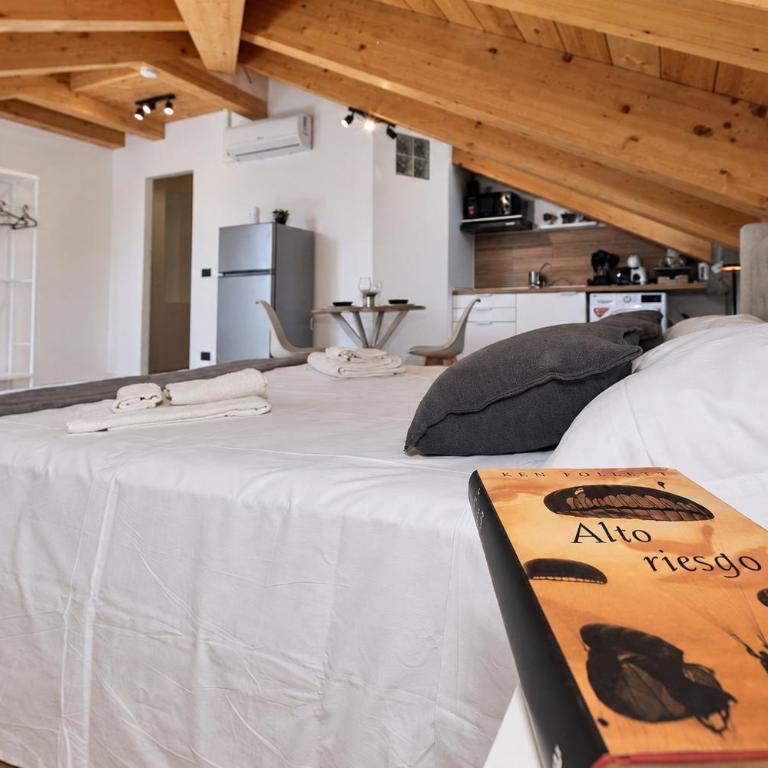 Buniva Home-Mansarda In The Heart of Turin - Appartamento con 1 Camera da Letto - 9
