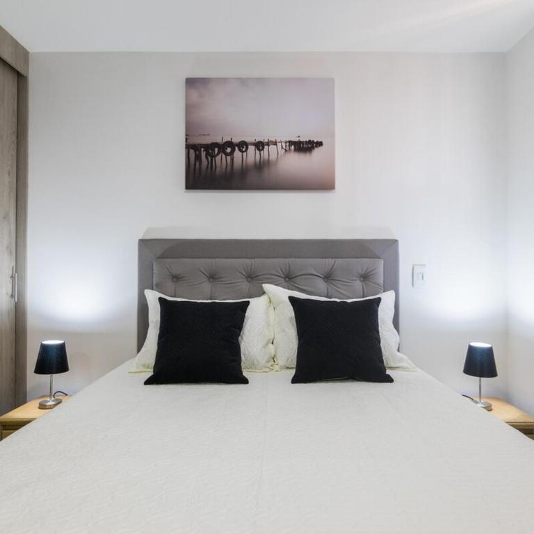 604-Modern Apt Parque Sabaneta 3BD-Rooftop Jacuzzi - Apartamento - 1