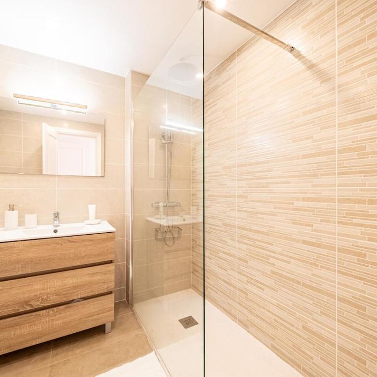 Sol & Mar Riviera Luxe Retreat - Apartamento de 2 dormitorios con vistas a la piscina - 5